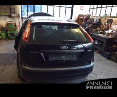 Ricambi Ford Focus 2005 3 e 5 porte - 7