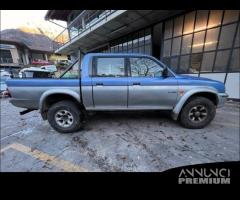 Ricambi Mitsubishi L200 anno 2000 4 porte - 8