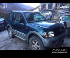 Ricambi Mitsubishi Pajero 2001 3200cc TD 4M41