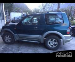 Ricambi Mitsubishi Pajero 2001 3200cc TD 4M41