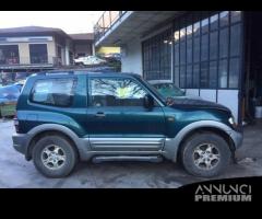 Ricambi Mitsubishi Pajero 2001 3200cc TD 4M41