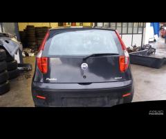 Ricambi Fiat Punto 3 serie 3 porte colori vari