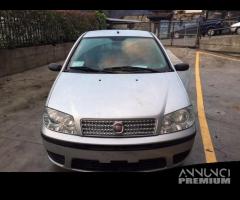 Ricambi Fiat Punto 3 serie 3 porte colori vari