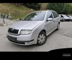 Ricambi Skoda Fabia SW 2002 grigio chiaro