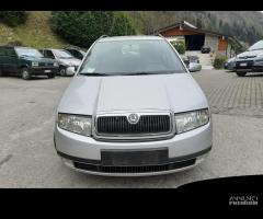 Ricambi Skoda Fabia SW 2002 grigio chiaro