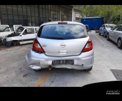 Ricambi Opel Corsa 2012 5 porte grigia 1200cc benz - 6