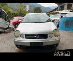 Ricambi VW Polo 2003 5 porte e 3 porte vari colori