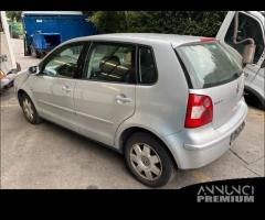 Ricambi VW Polo 2003 5 porte e 3 porte vari colori