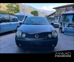 Ricambi VW Polo 2003 5 porte e 3 porte vari colori - 13