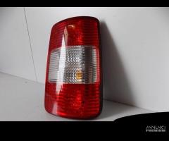 VOLKSWAGEN CADDY 3 - FARO POSTERIORE DESTRO - 1189 - 2