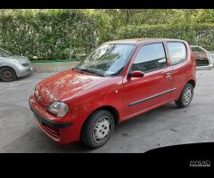 Ricambi carrozzeria Fiat 600 da 1999 colori vari