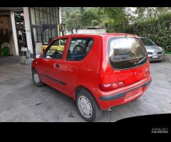 Ricambi carrozzeria Fiat 600 da 1999 colori vari