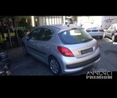 Ricambi Peugeot 207 07 5 porte grigio e blu chiaro