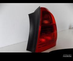 BMW 3 E91 FARO POSTERIORE DESTRO - 11772 - 2