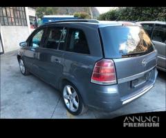 Ricambi Opel Zafira 2009 grigia 1900cc TD Z19DTH - 19