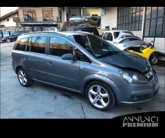 Ricambi Opel Zafira 2009 grigia 1900cc TD Z19DTH - 22