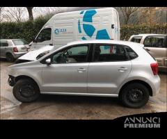 Ricambi Volkswagen Polo 2010 5 porte colori vari - 6