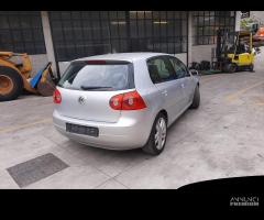 Ricambi Volkswagen Golf 5 5 porte colori vari - 7