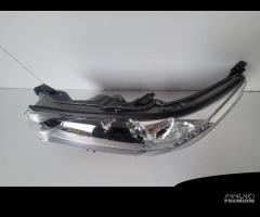 TOYOTA HIGHLANDER 2018 FARO ANTERIORE L - 4413 - 4