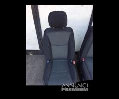 Sedili interno Nissan Pulsar 2017 5p nero grigio