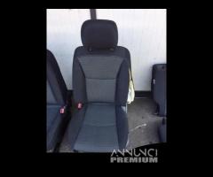 Sedili interno Nissan Pulsar 2017 5p nero grigio