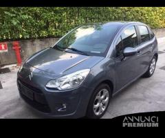 Ricambi Citroen C3 2010 grigia e bianca