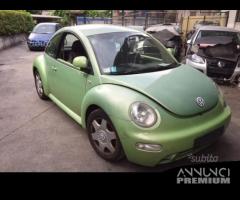 Ricambi Volkswagen New Beetle 1999 colori vari