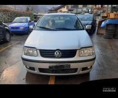 Ricambi Volkswagen Polo 2001 5 porte colori vari