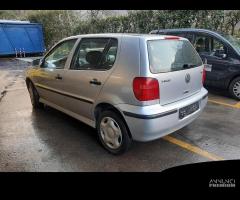 Ricambi Volkswagen Polo 2001 5 porte colori vari