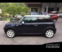 Ricambi Mini cooper D 2008 nera 1600cc TD 9HZ