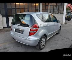 Ricambi Mercedes Classe A 2006 grigia e nera