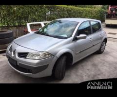 Ricambi Renault Megane 2004 e 2007 3 e 5 porte