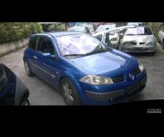 Ricambi Renault Megane 2004 e 2007 3 e 5 porte - 8