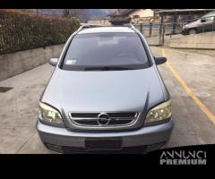 Ricambi carrozzeria Opel Zafira 2003 grigia