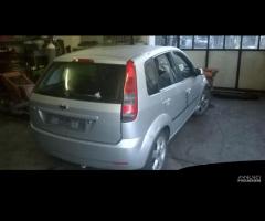 Ricambi Ford Fiesta 2002 2008 5 porte colori vari