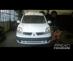 Ricambi Renault Kangoo 05 bianco verde