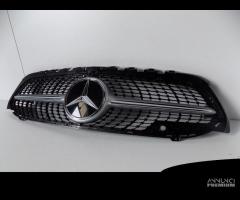 Mercedes Classe A W177 Griglia Diamond Camera - 44 - 1