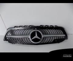 Mercedes Classe A W177 Griglia Diamond Camera - 44 - 3