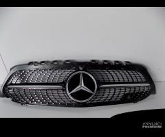 Mercedes Classe A W177 Griglia Diamond Camera - 44 - 5