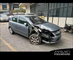 Ricambi Opel Corsa D anno 2007 2010 3 e 5 porte - 7