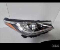 Toyota Highlander 2018 Faro anteriore R - 4414 - 2