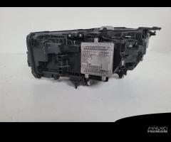 BMW 7 G11 G12 LCI Faro Anteriore Full Led Destra - - 7