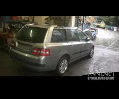 Ricambi Fiat Stilo SW 2004 colori vari