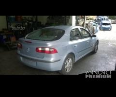 Ricambi Renault Laguna berlina 2001 colore B65