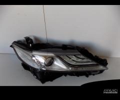 Toyota Camry 2018 - Faro anteriore FULL LED - R 11 - 2