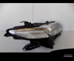 Toyota Camry 2018 - Faro anteriore FULL LED - R 11 - 4