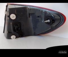 BMW 5 F10 - Faro posteriore a LED Sinistro - 10975 - 7