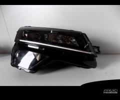 Skoda Karoq - Faro frontale a LED - Destra 4426 - 3