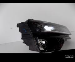 Skoda Karoq - Faro frontale a LED - Destra 4426 - 4