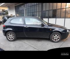 Ricambi Alfa 147 3 porte 1 e 2 serie vari colori - 8